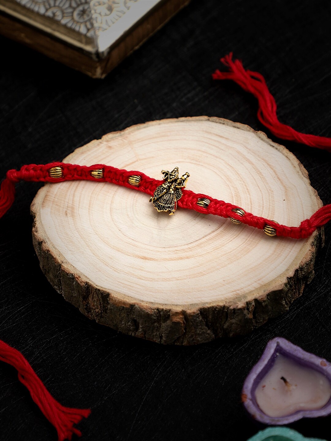 

Mali Fionna Radha Krishna Charm Rakhi, Red
