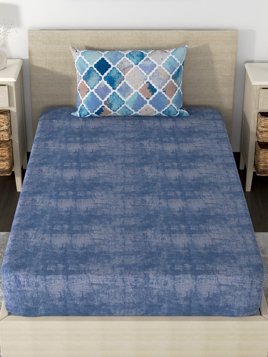 

Huesland Aspire Blue & Beige 186 TC Pure Cotton Single Bedsheet & Pillow Cover