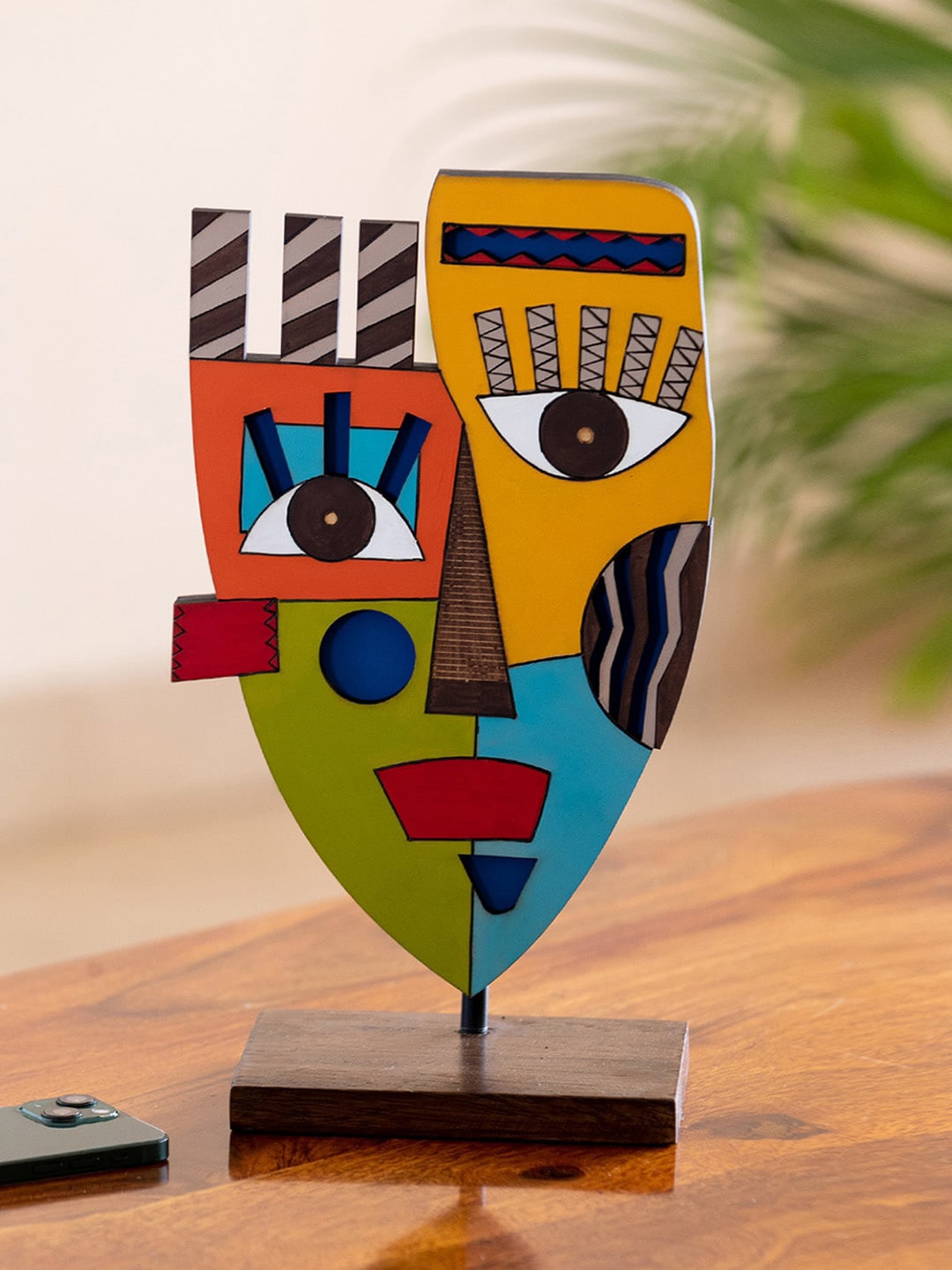 

ExclusiveLane Yellow & Brown Textured African Mask Figurine Showpiece
