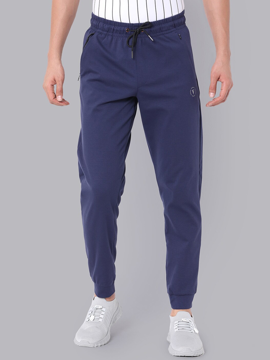 

Van Heusen Men Mid-Rise Slim-Fit Joggers, Blue