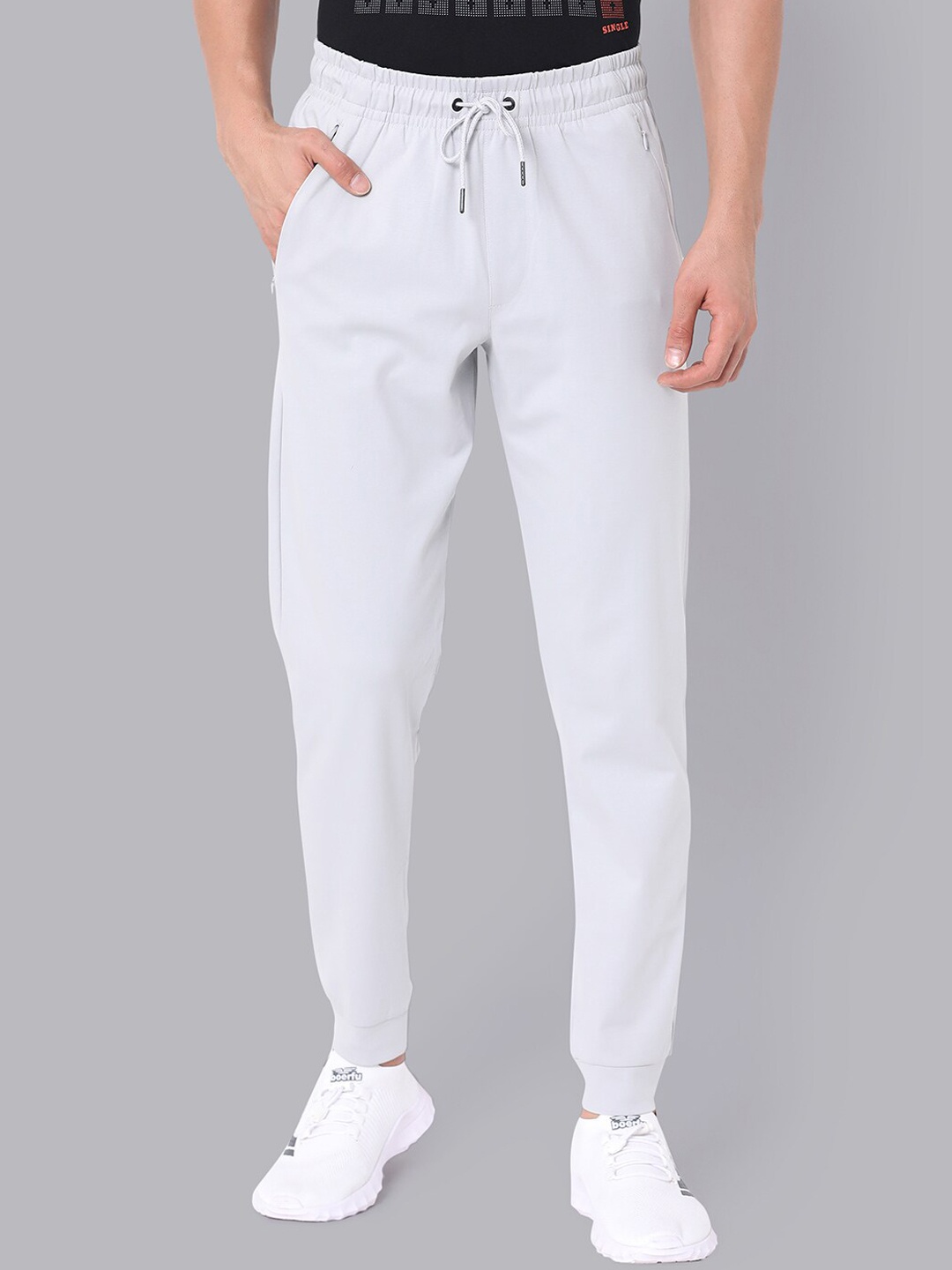 

Van Heusen Flex Men Mid-Rise Slim Fit Cotton Joggers, White