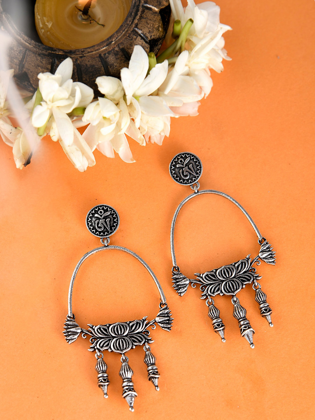 

Voylla Silver-Plated Contemporary Oxidised Drop Earrings