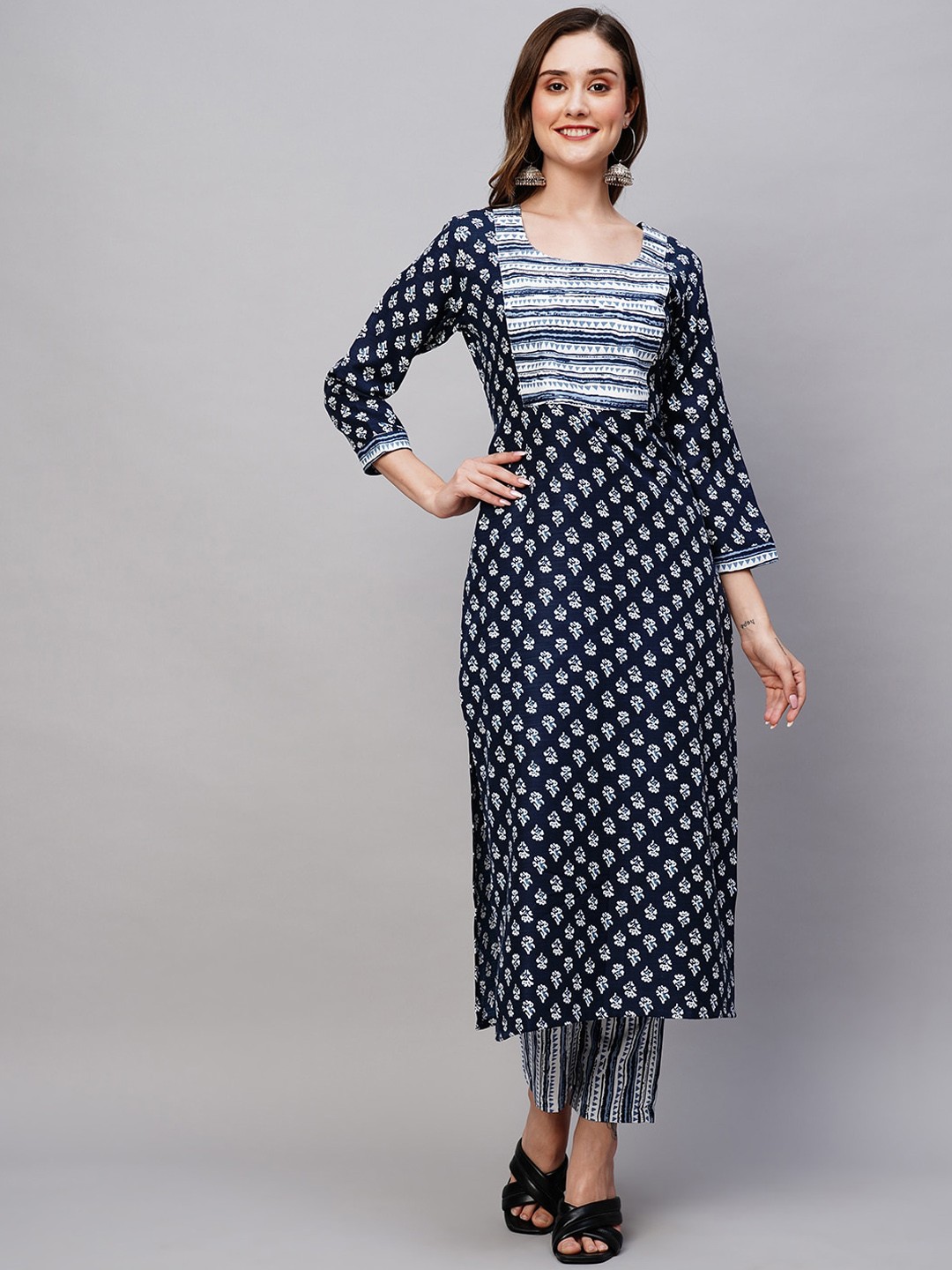 

KALINI Ethnic Motifs Printed Regular Kurta with Trousers, Blue
