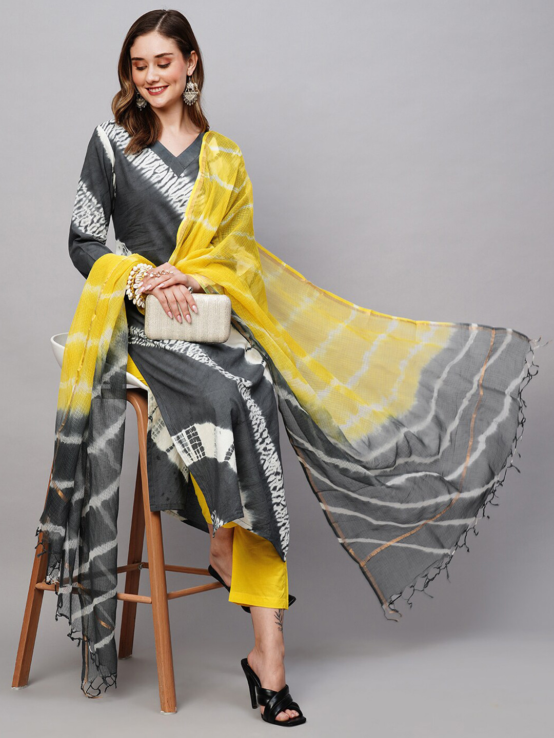 

KALINI Abstract Dyed Kurta with Trousers & Dupatta, Black