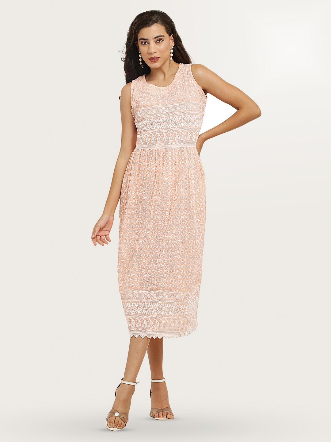 

borse lele Chikankari Embroidered Scallop Hem Cotton A-Line Midi Dress, Peach