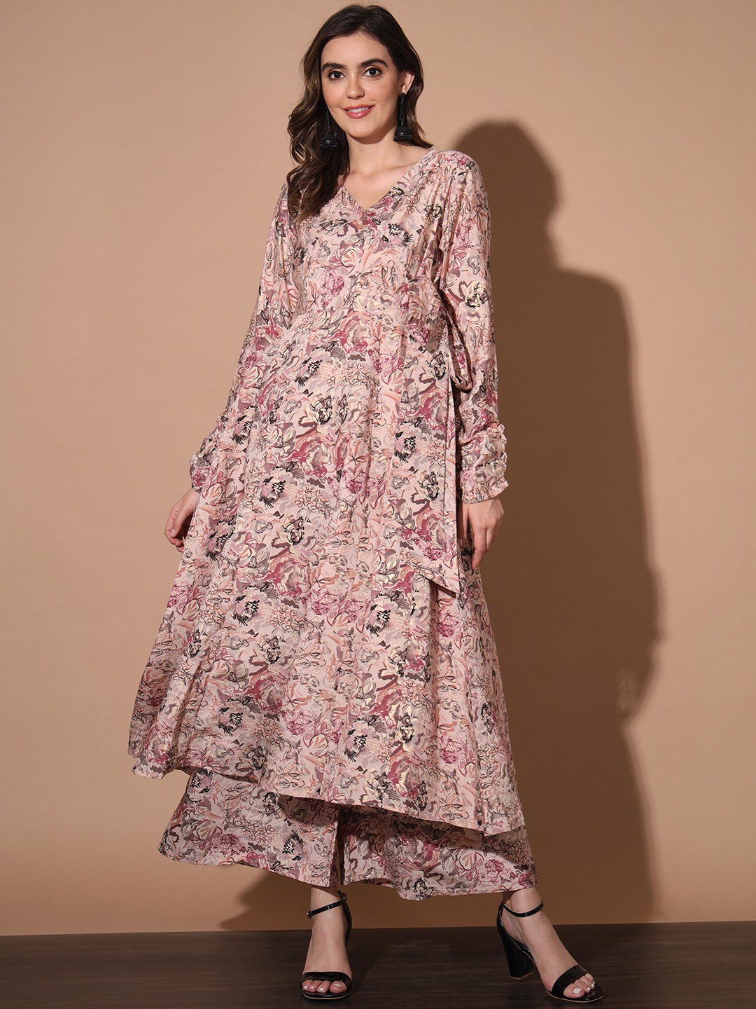 

Sitaram Designer Floral Printed Angrakha Kurta With Palazzos, Pink