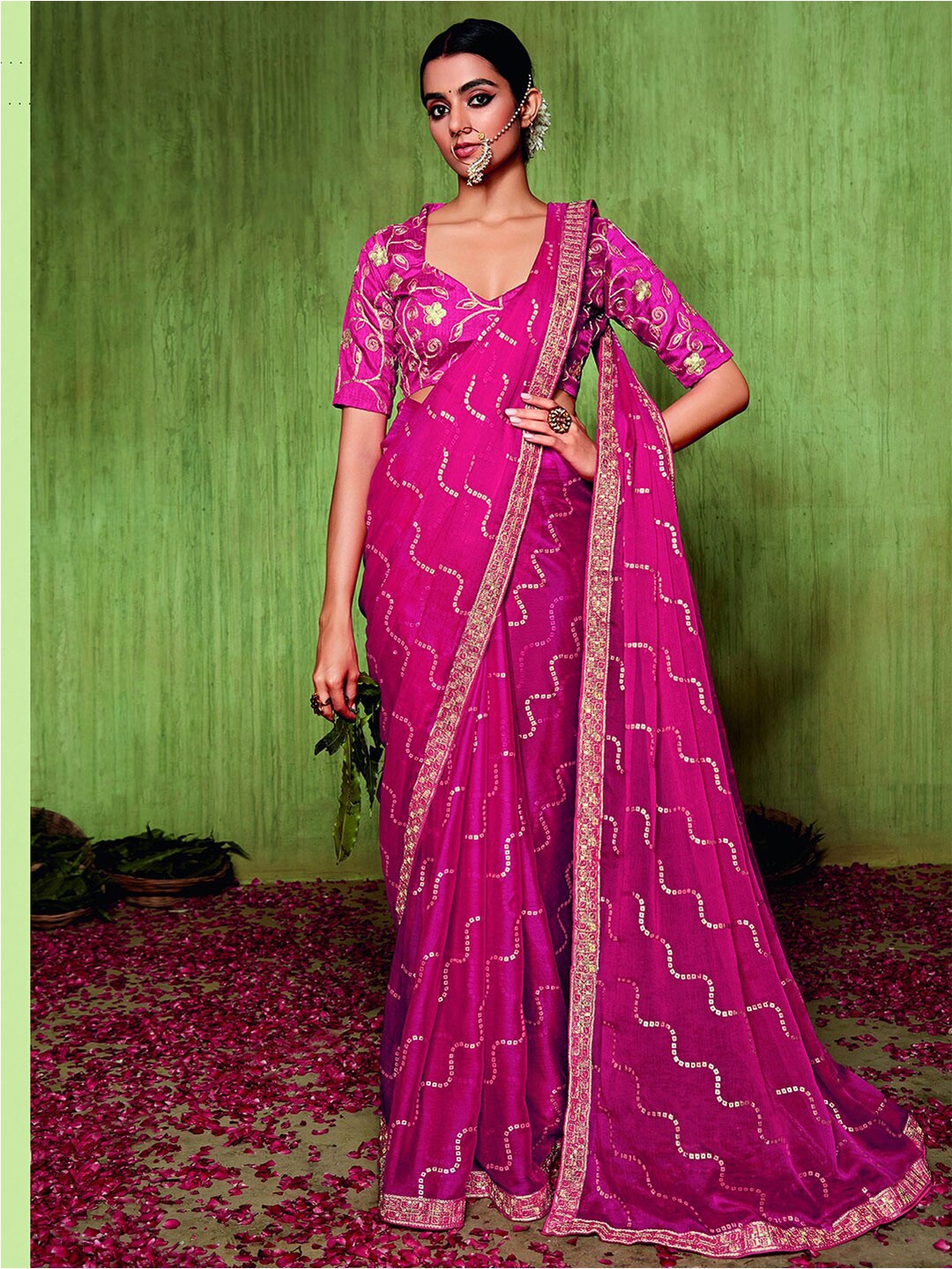 

Mitera Pink & Gold-Toned Embellished Sequinned Saree