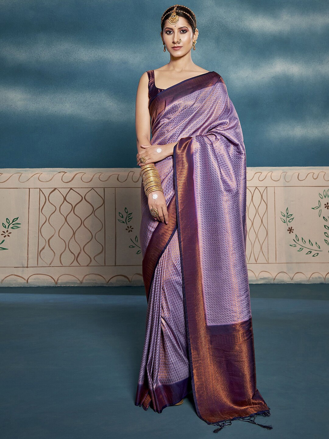 

Mitera Purple & Maroon Ethnic Motifs Woven Design Zari Art Silk Saree