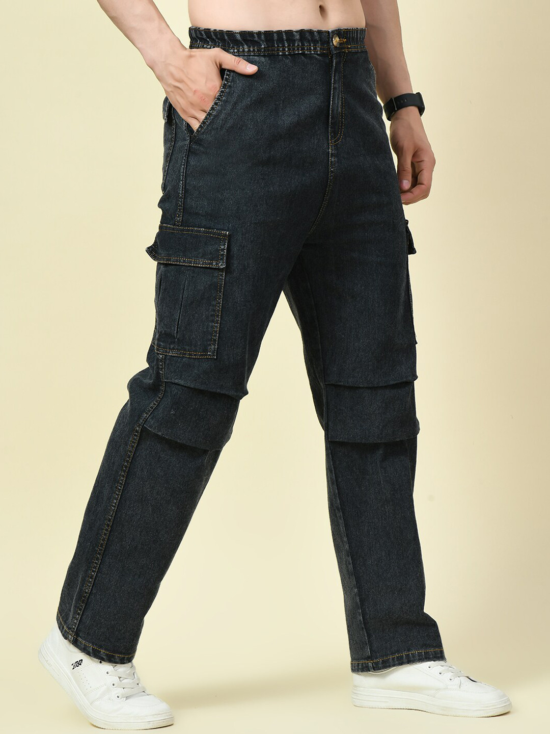 

MONTREZ Men Loose Fit High-Rise Cotton Cargos Trousers, Black
