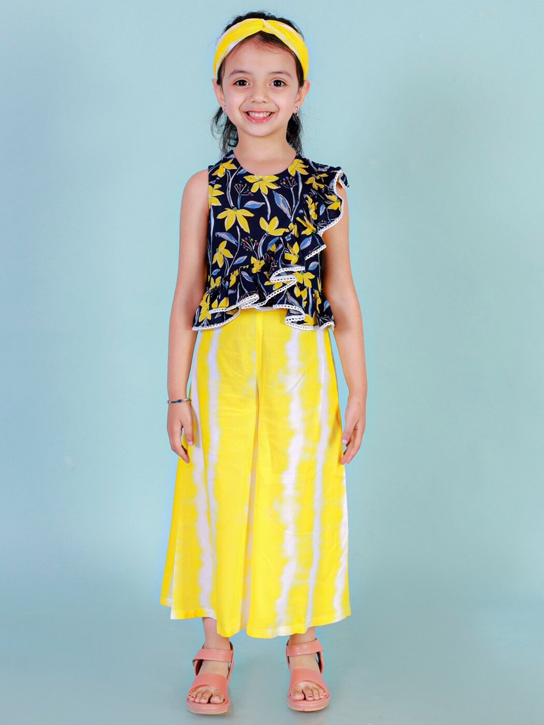 

LIL DRAMA Girls Floral Printed Top With Palazzos, Yellow