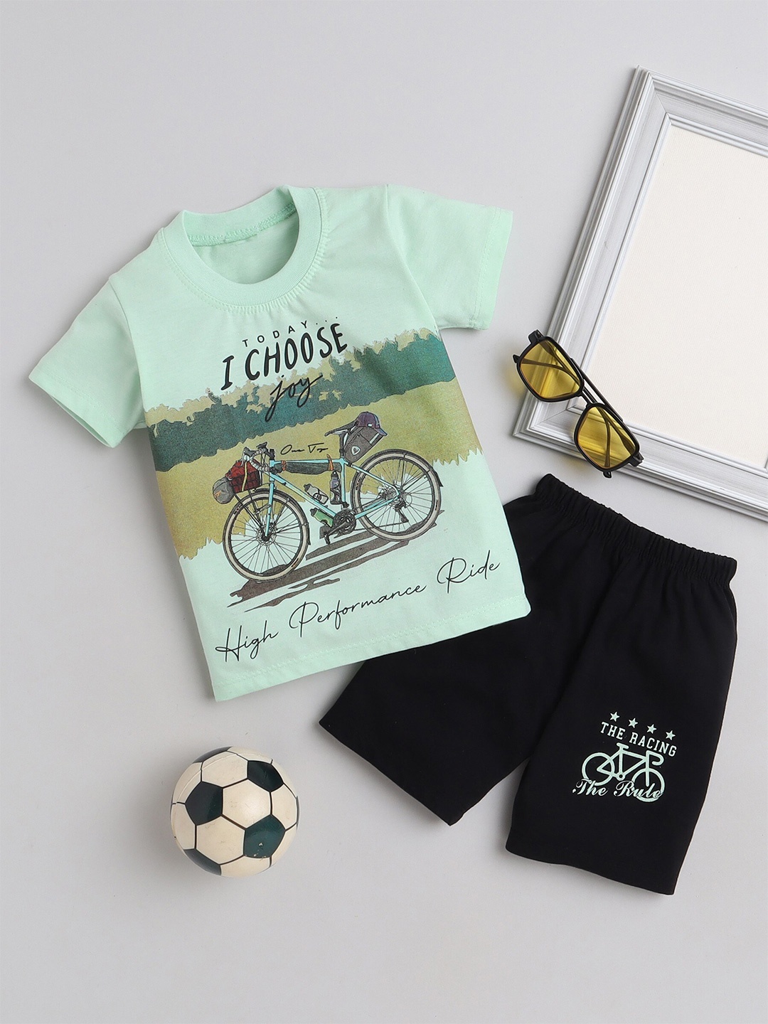 

FOURFOLDS Boys Printed Pure Cotton T-shirt with Shorts, Sea green