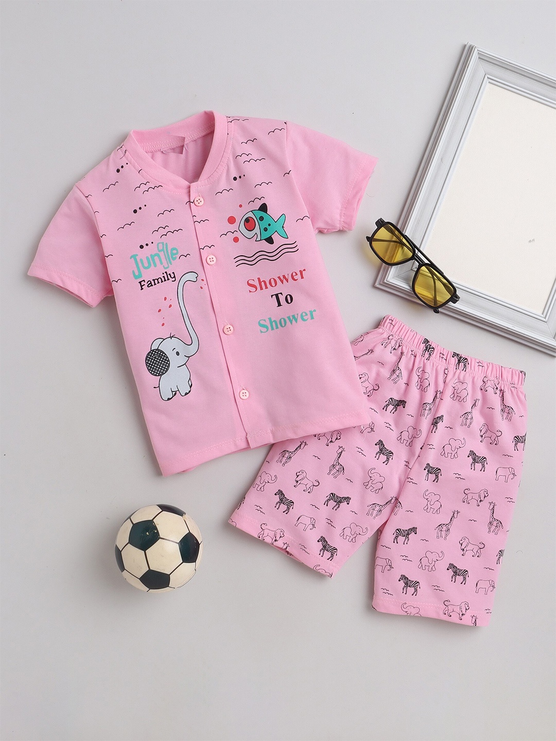 

FOURFOLDS Boy Conversational Printed Pure Cotton T-shirt With Shorts, Pink