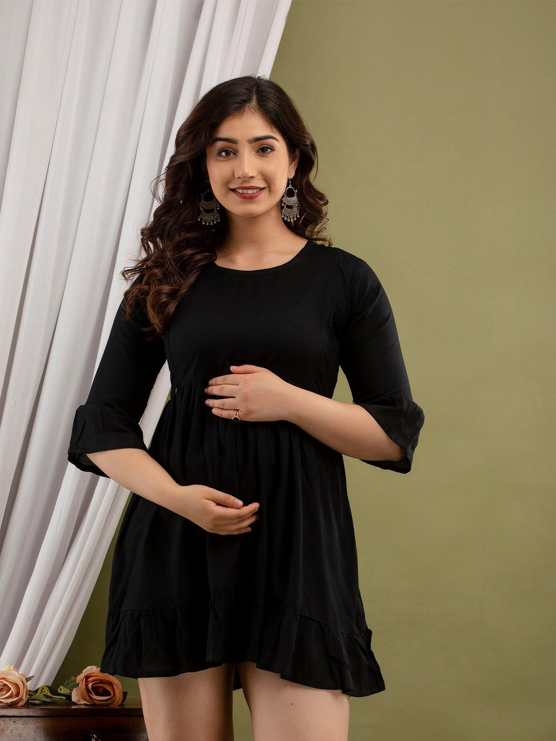 

Mialo fashion Bell Sleeves Gathered or Pleated Peplum Longline Maternity Top, Black
