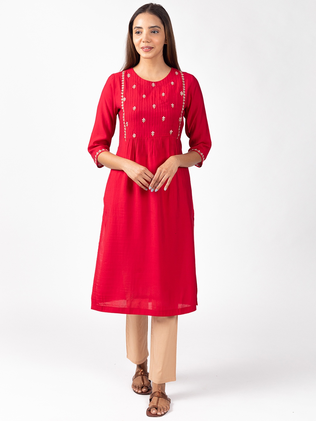 

HERE&NOW Red Embroidered Yoke Designed Polka Dot Printed Straight Kurta