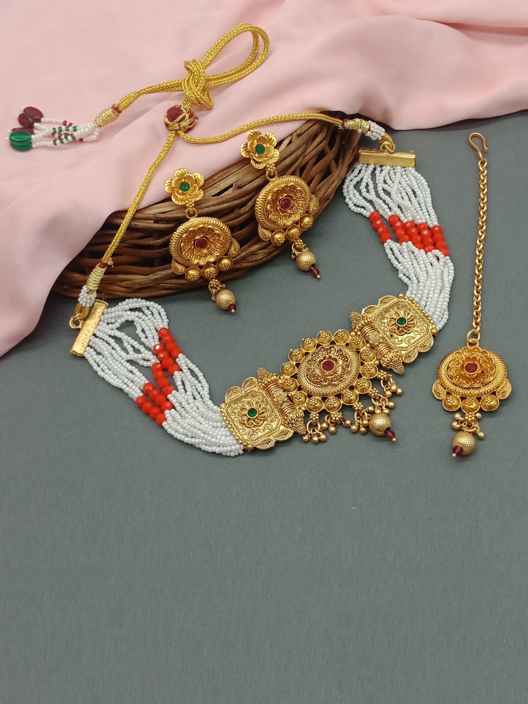 

AASHISH IMITATION Gold-Plated Beaded Jewellery Set