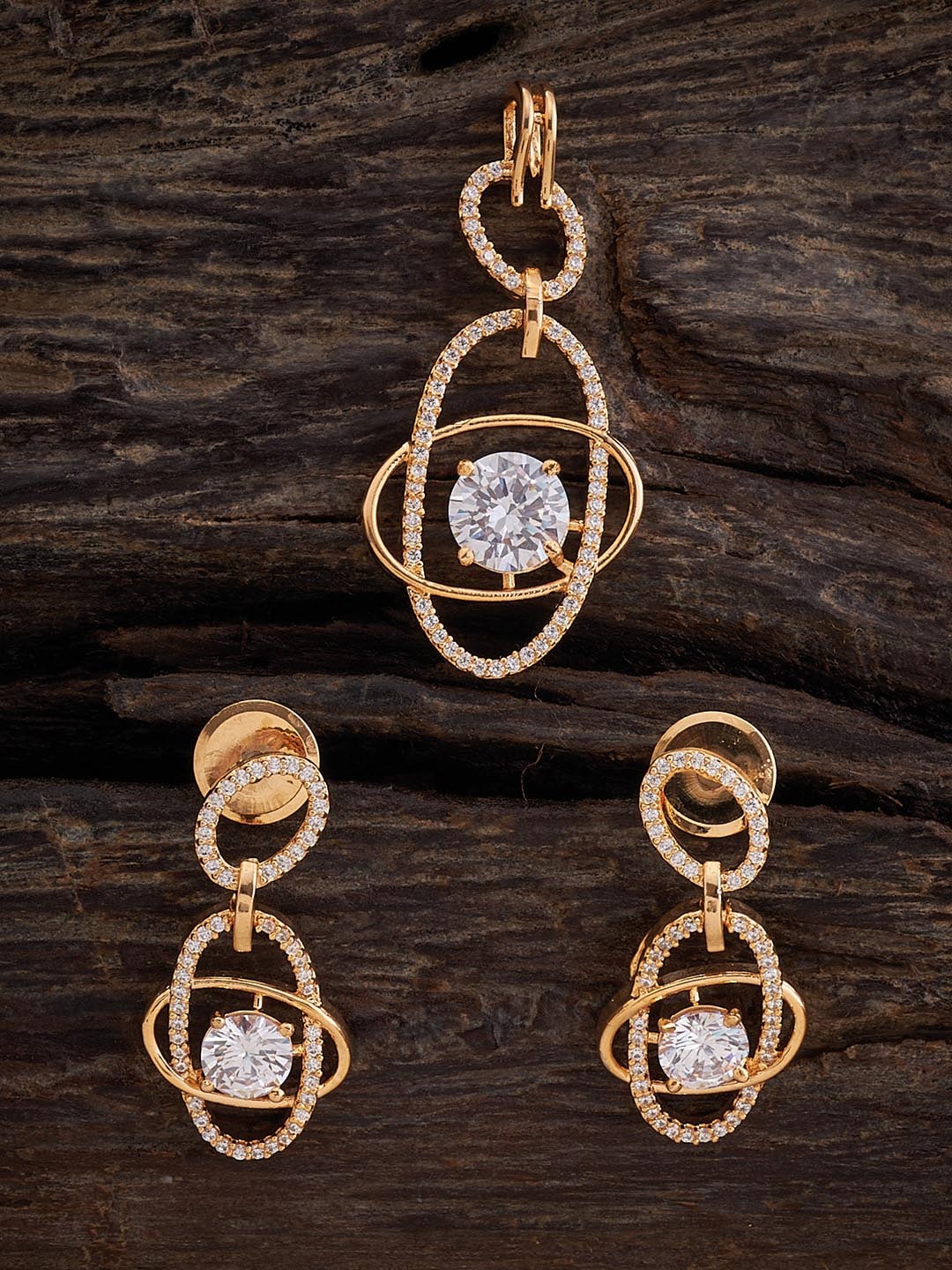 

Kushal's Fashion Jewellery Gold-Plated CZ-Studded Earring With Pendant