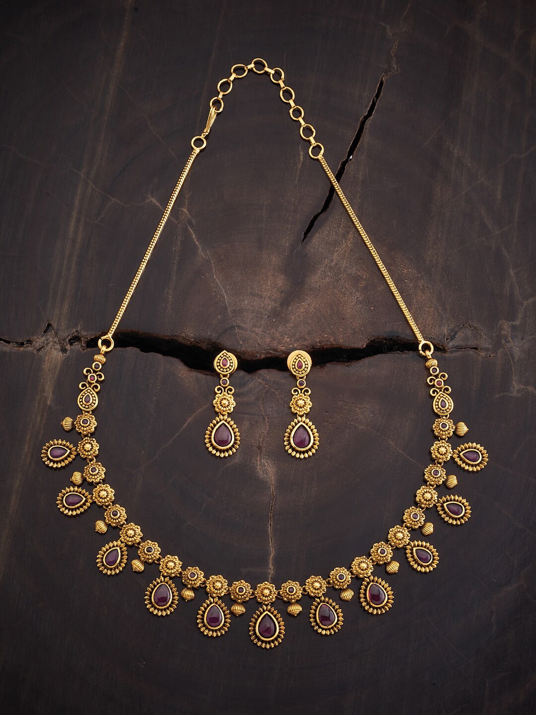 

Kushal's Fashion Jewellery Gold-Plated Stone-Studded JewellerySet