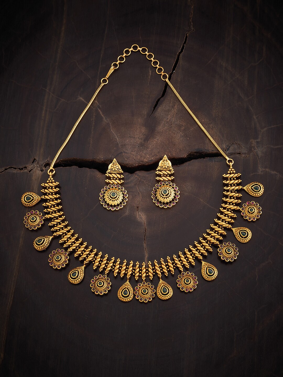 

Kushal's Fashion Jewellery 92.5 Pure Silver Gold-Plated Stone-Studded Jewellery Set