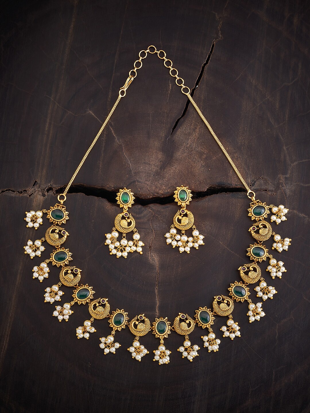 

Kushal's Fashion Jewellery Gold-Plated Stone-Studded & Beaded Jewellery Set