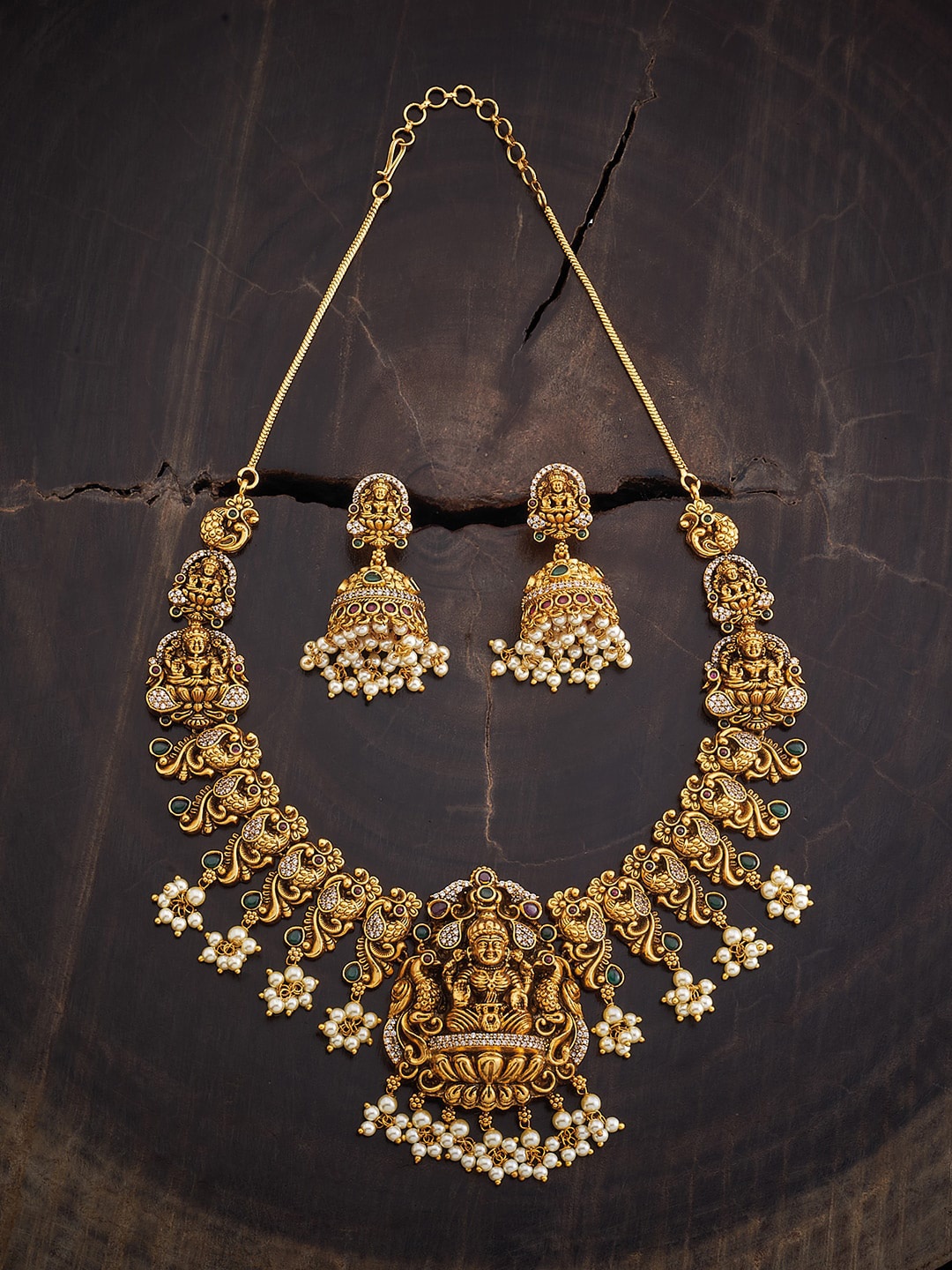 

Kushal's Fashion Jewellery Gold-Plated Stone-Studded & Beaded Jewellery Set