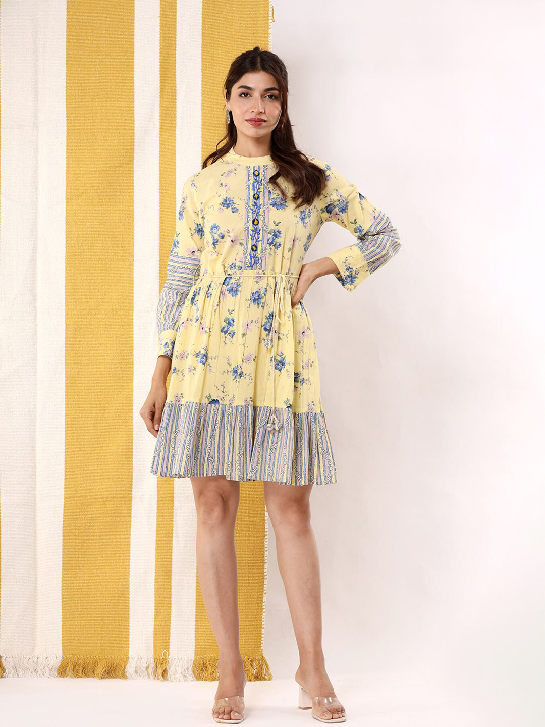 

FASHION DWAR Floral Printed Pure Cotton A-Line Dress, Yellow