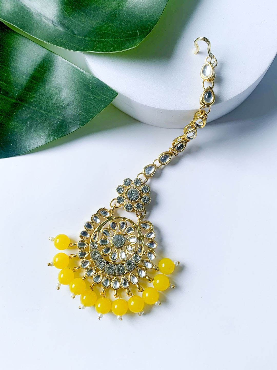 

I Jewels Gold Plated Kundan & Artificial Beads Studded Maang Tikka