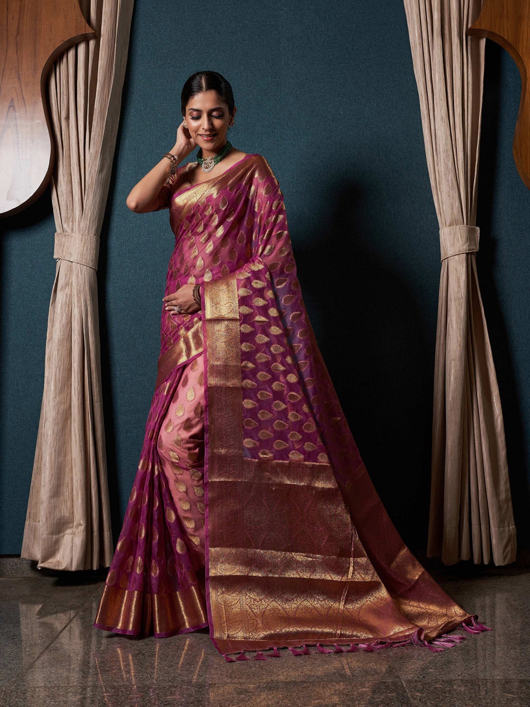 

Vardha Ethnic Motif Woven Design Zari Organza Banarasi Saree, Purple