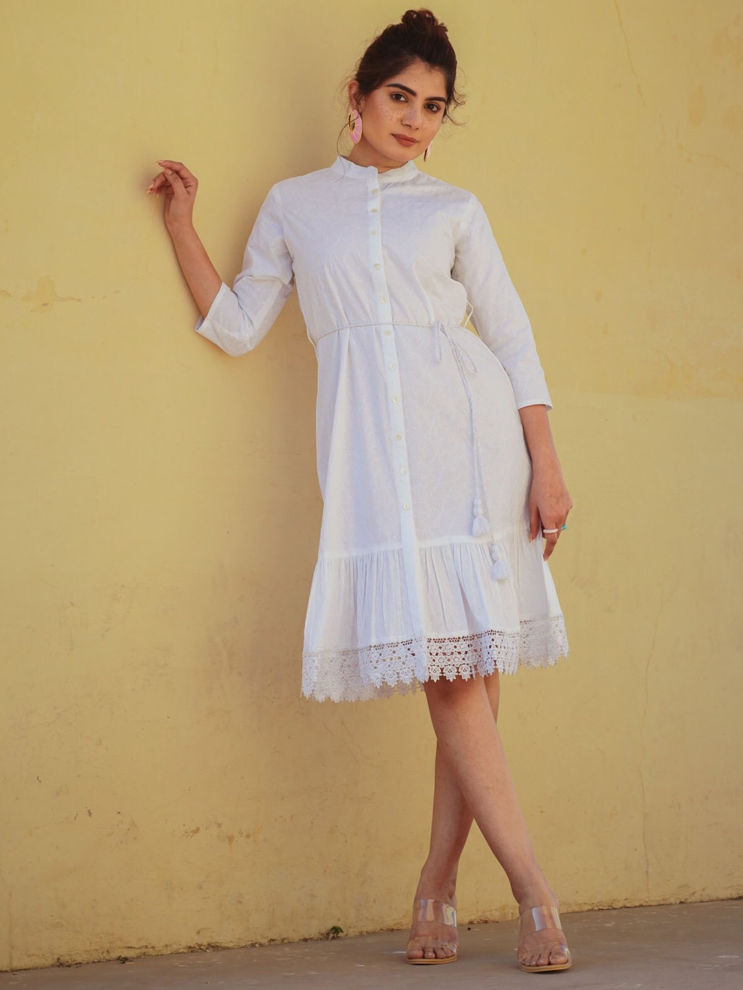 

FASHION DWAR Embroidered Lace Inserted Mandarin Collar A-Line Dress, White