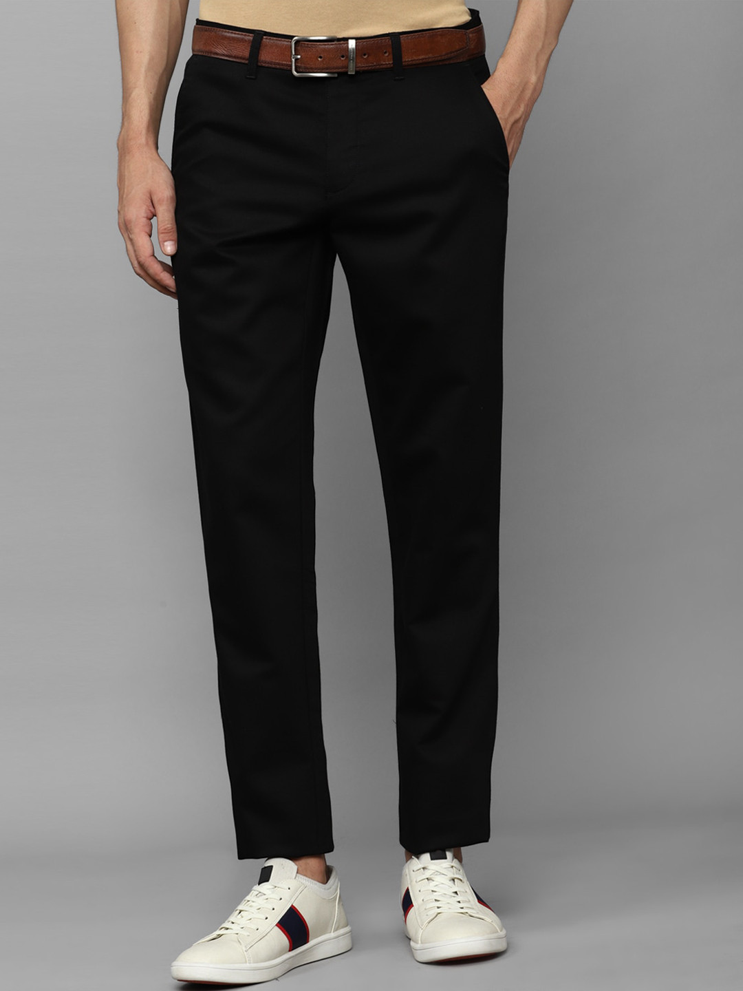 

Louis Philippe Sport Men Slim Fit Trousers, Black