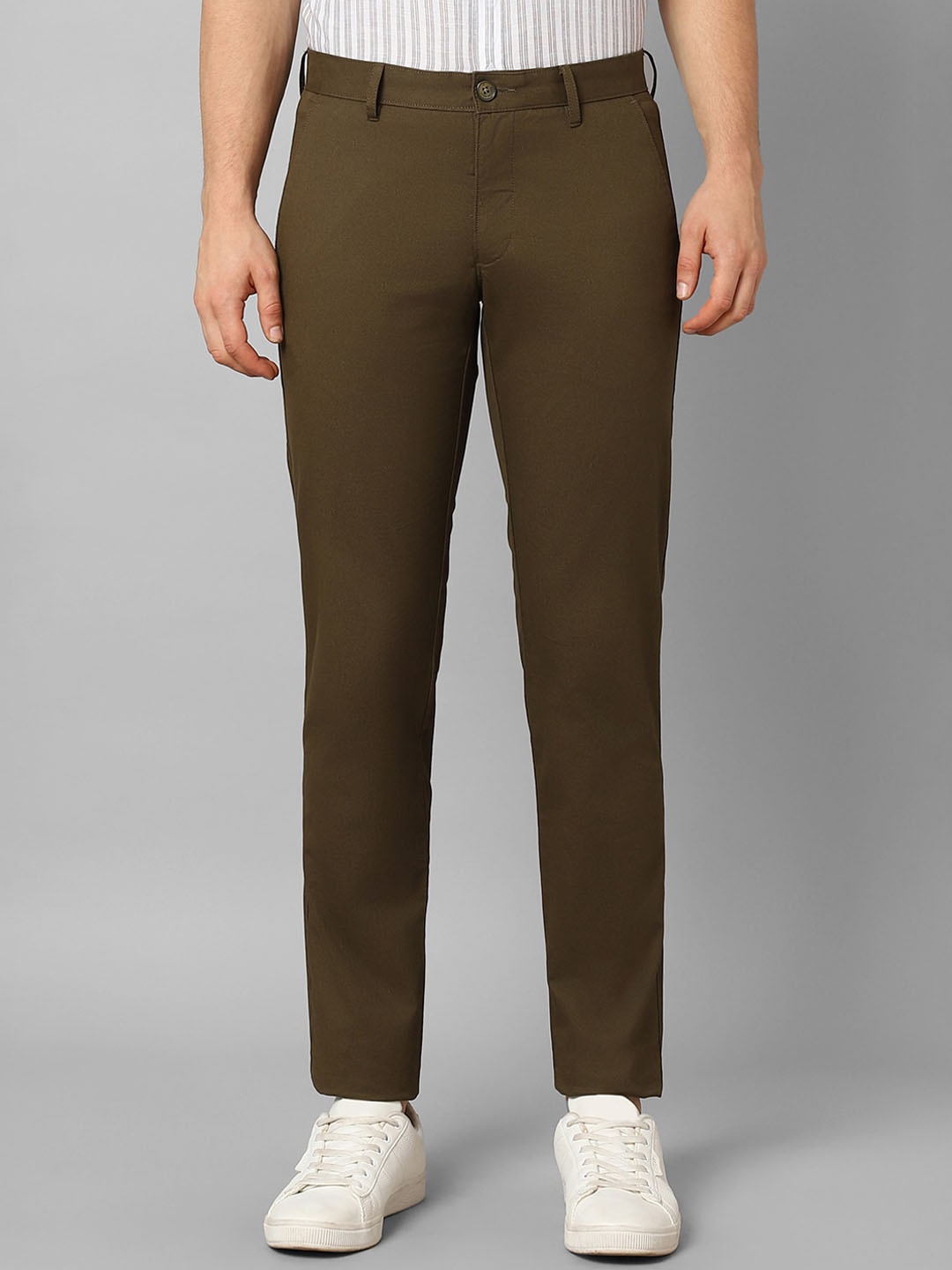 

Louis Philippe Sport Men Slim Fit Trousers, Brown