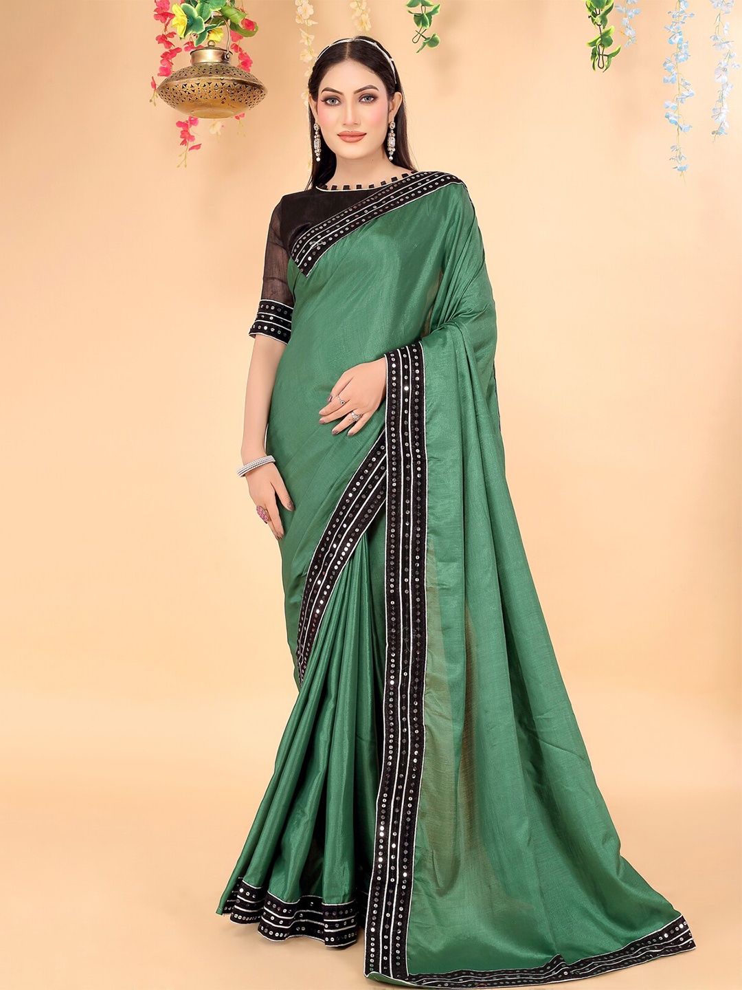 

SAADHVI Sequinned Border Art Silk Saree, Green