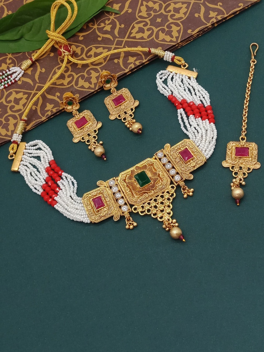 

AASHISH IMITATION Gold-Plated Stone-Studded & Beaded Jewellery Set