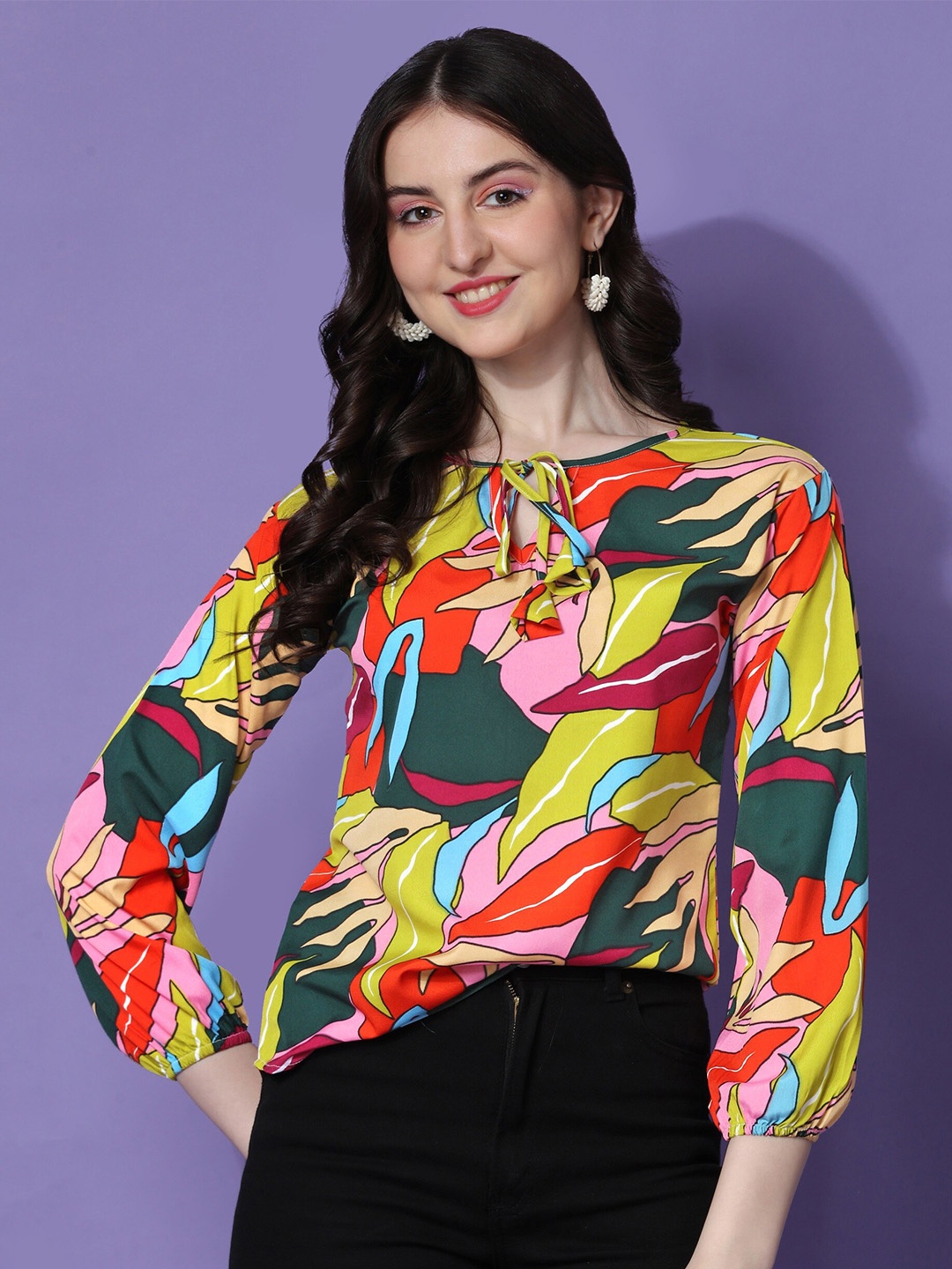

SHEETAL Associates Abstract Printed Tie-Ups Neck Puff Sleeves Top, Green
