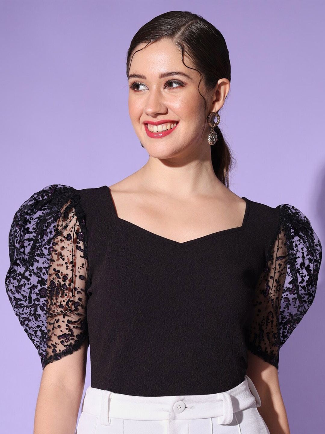 

SHEETAL Associates Sweetheart Neck Puff Sleeve Crepe Top, Black