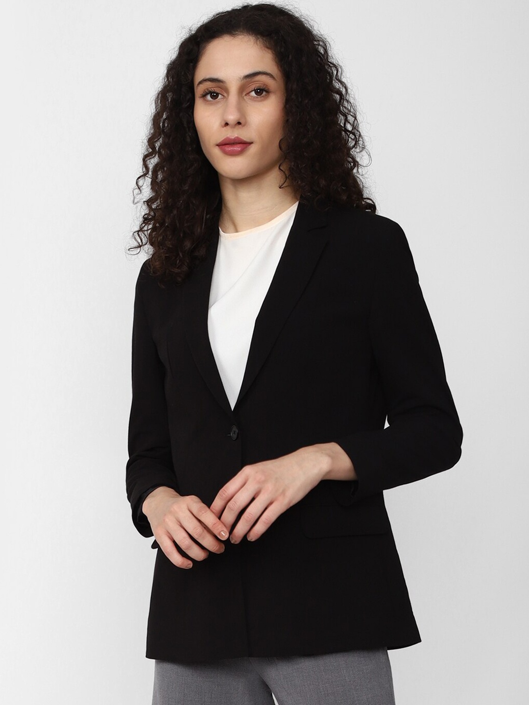 

Van Heusen Woman Single-Breasted Unlined Casual Blazer, Black