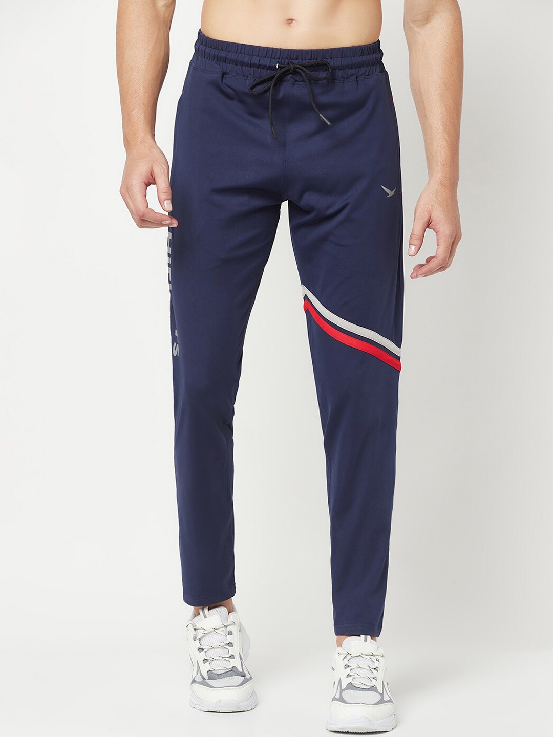 

HiFlyers Men Mid-Rise Brand Logo Printed Slim-Fit Rapid Dry Track Pants, Navy blue