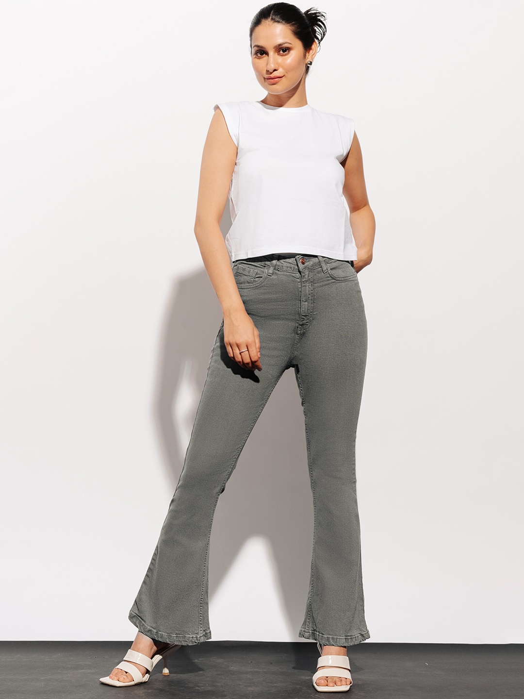 

FREAKINS Women Grey Bootcut High-Rise Clean Look Jeans