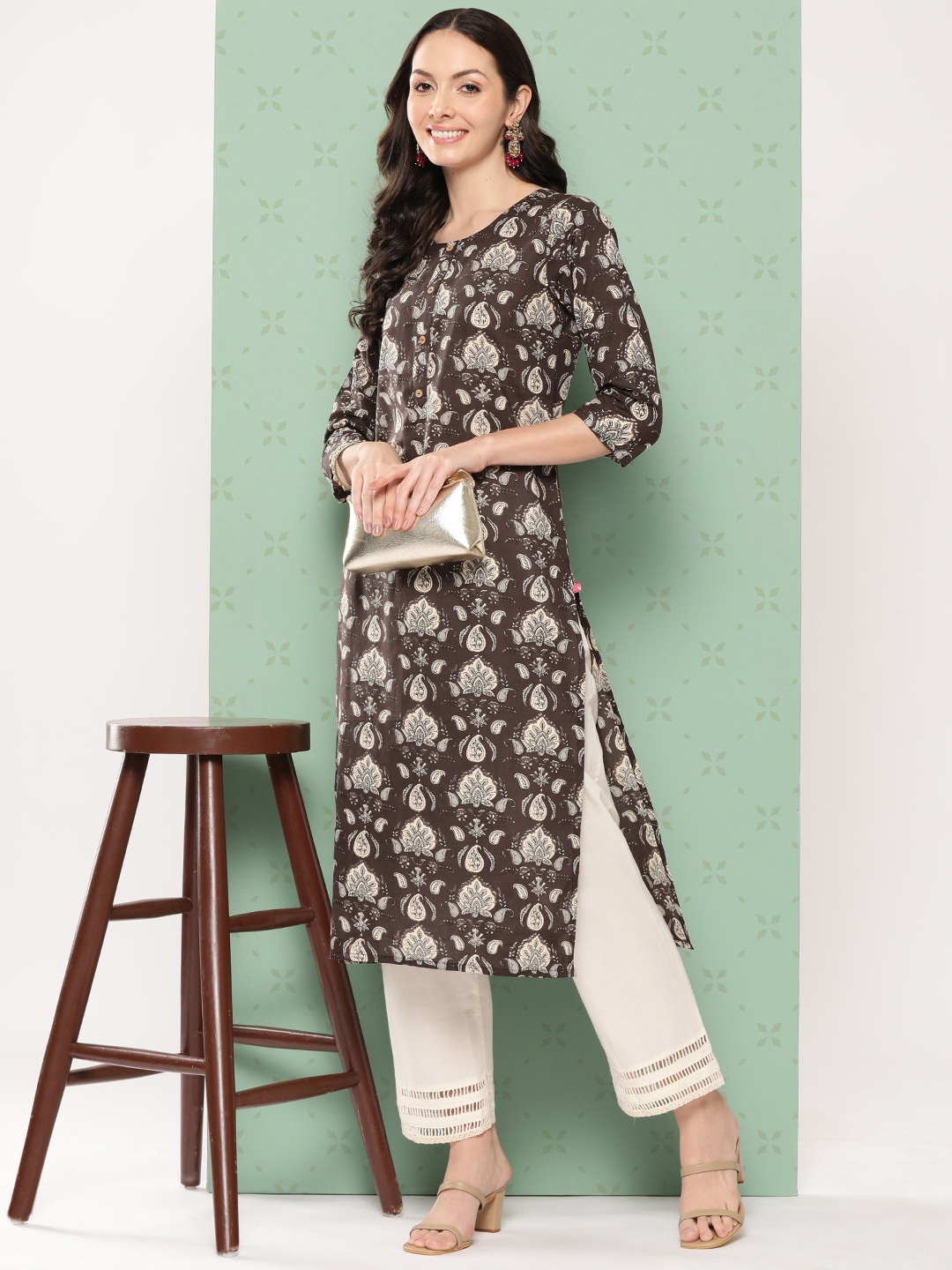 

Varanga Women Ethnic Motifs Printed Cotton Kurta, Grey