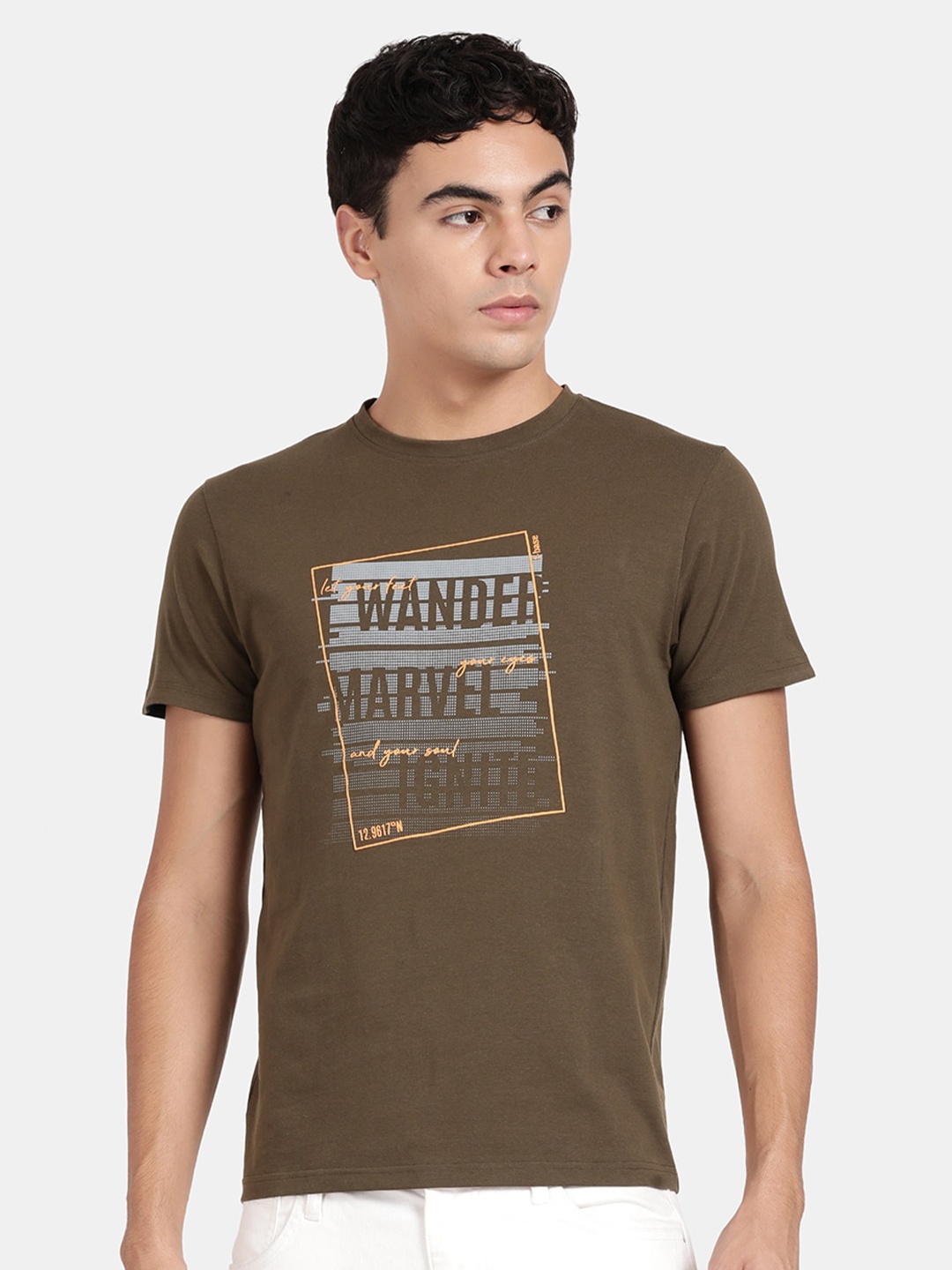 

t-base Typography Printed Short Sleeve T-shirt, Olive