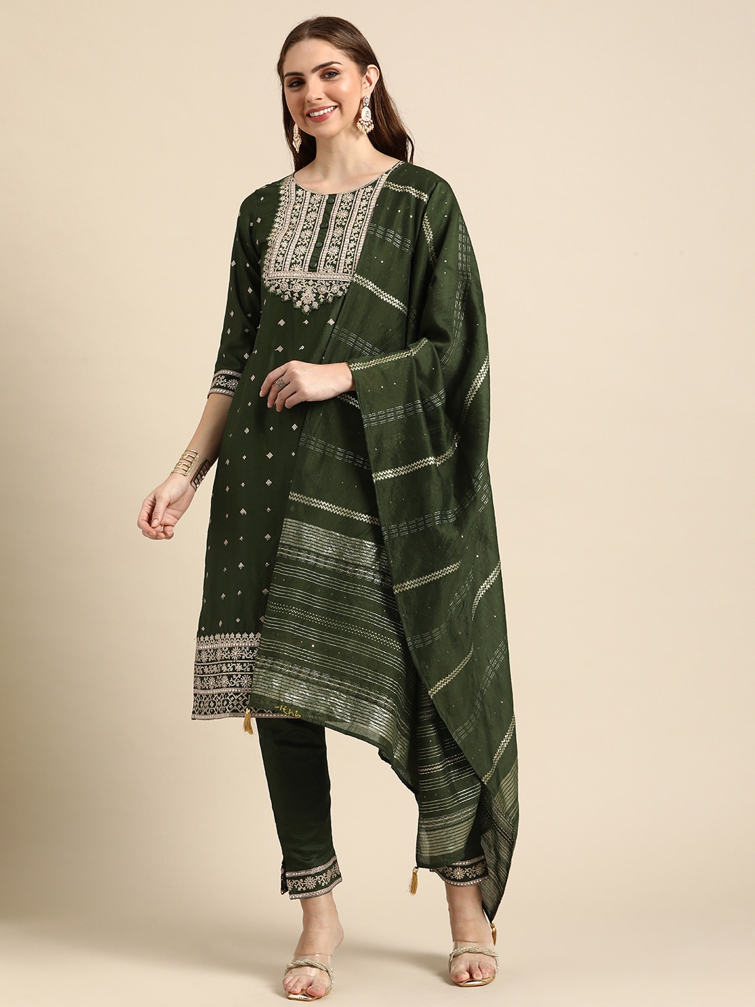 

Anouk Women Ethnic Motifs Embroidered Mirror Work Kurta with Trousers & With Dupatta, Green