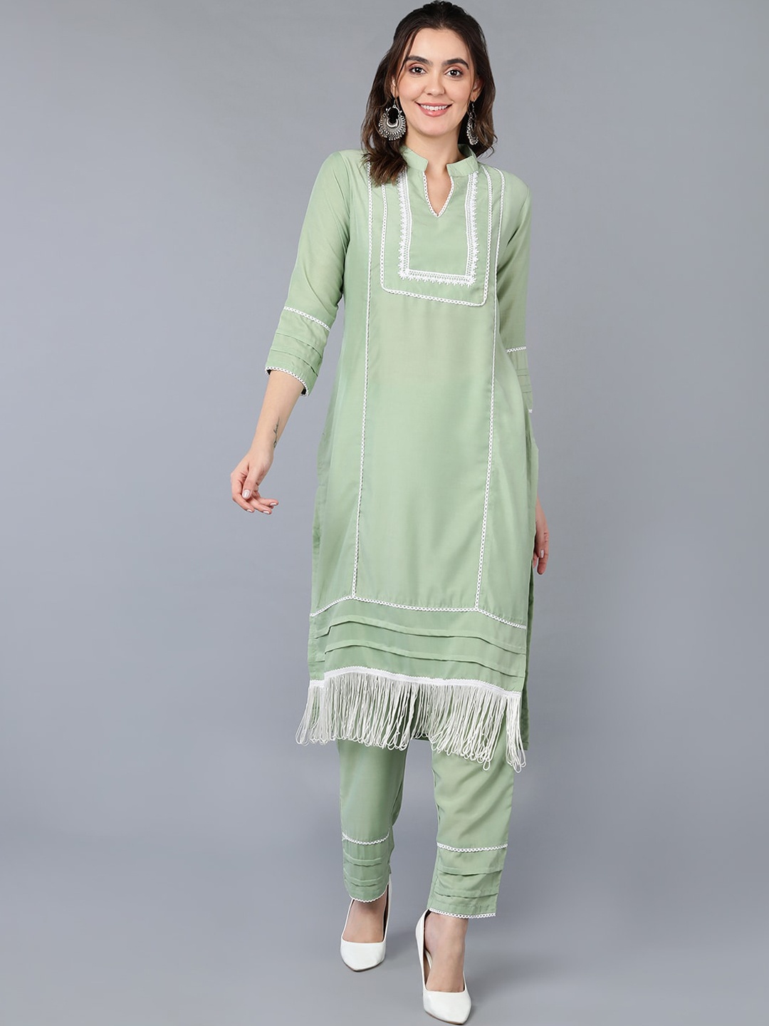 

AHIKA Green Yoke Design Thread Work Regular Kurta with Trousers