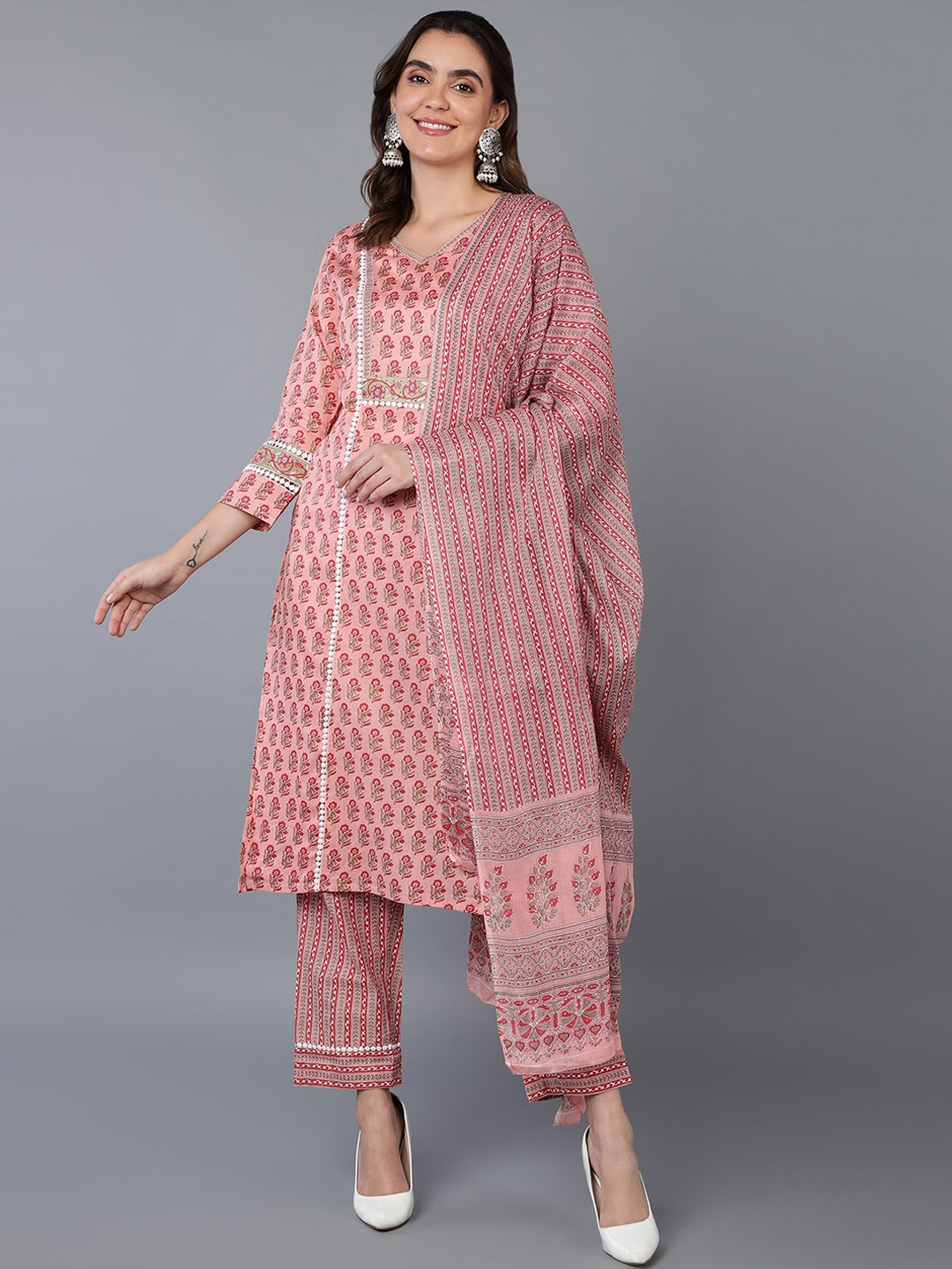 

AHIKA Pink & Green Floral Printed Pure Cotton Kurta & Trousers With Dupatta