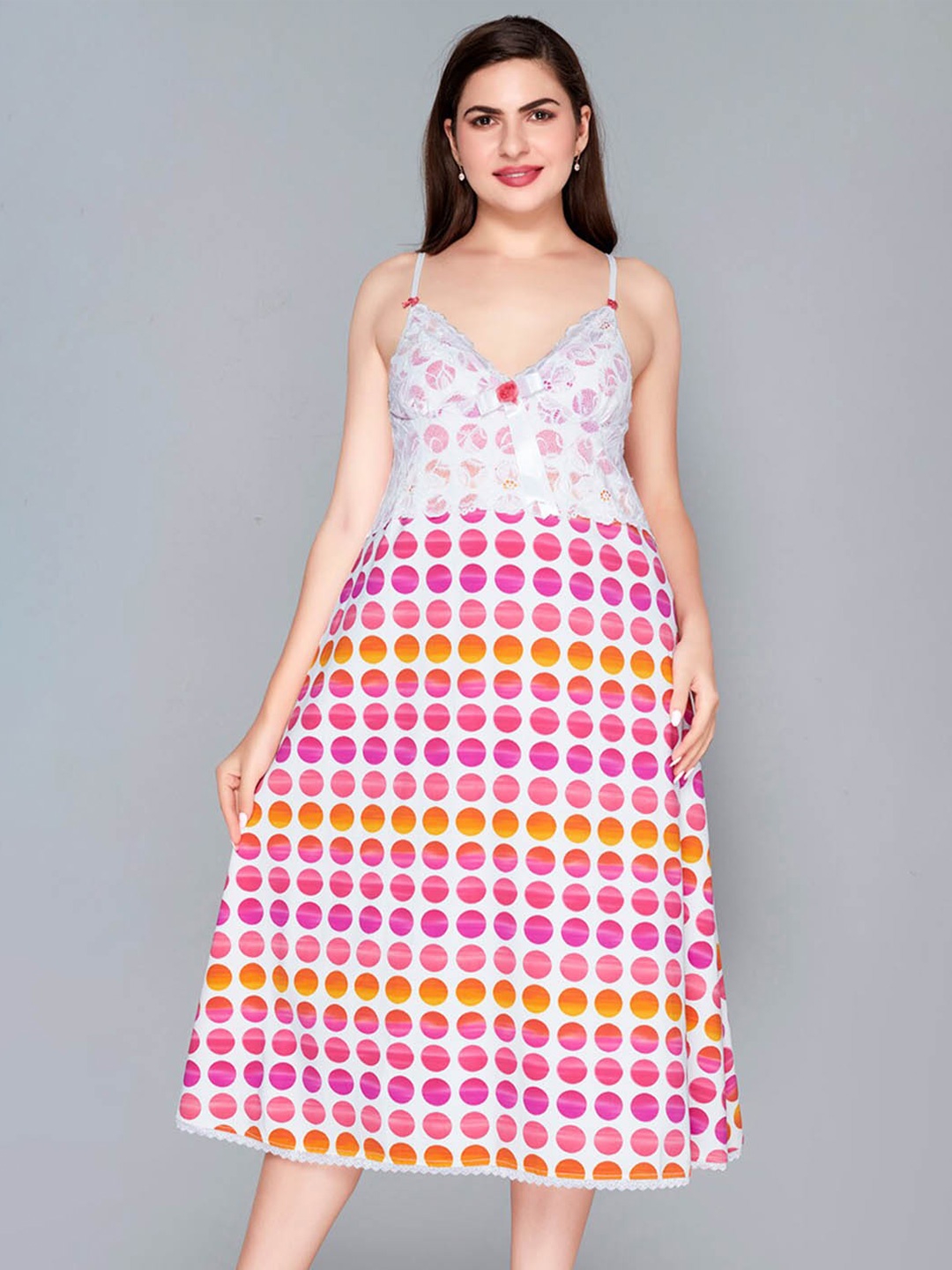 

Lady Love Polka Dots Printed Shoulder Straps Nightdress, White