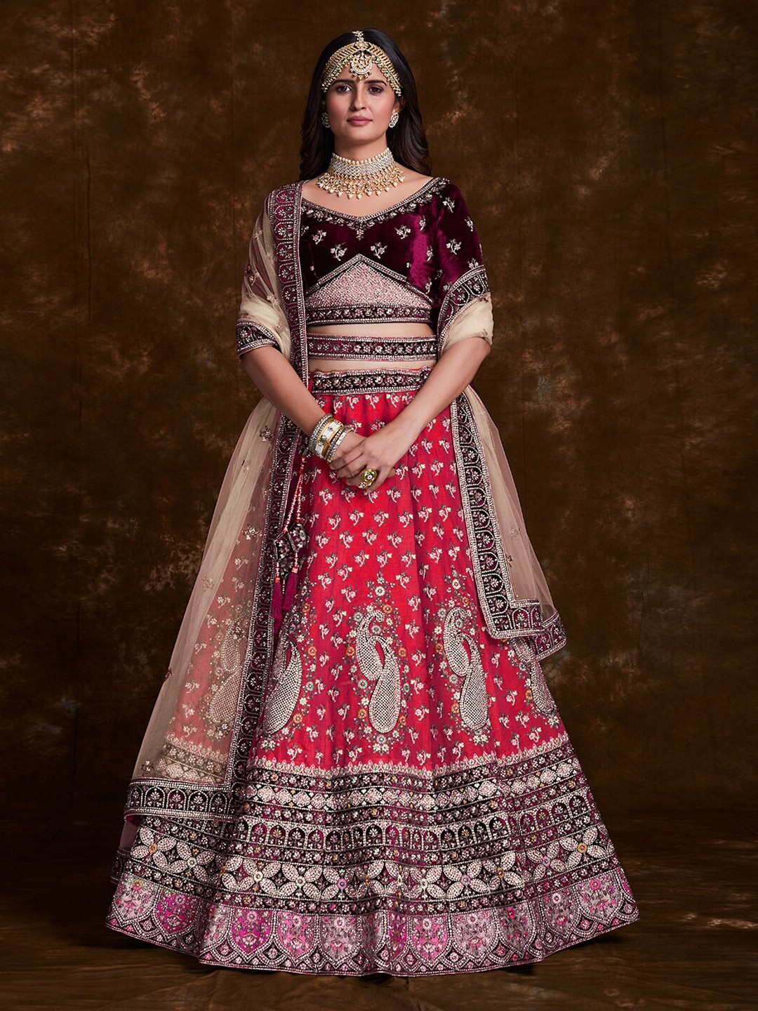 

Fusionic Embroidered Semi-Stitched Lehenga & Unstitched Blouse With Dupatta, Pink