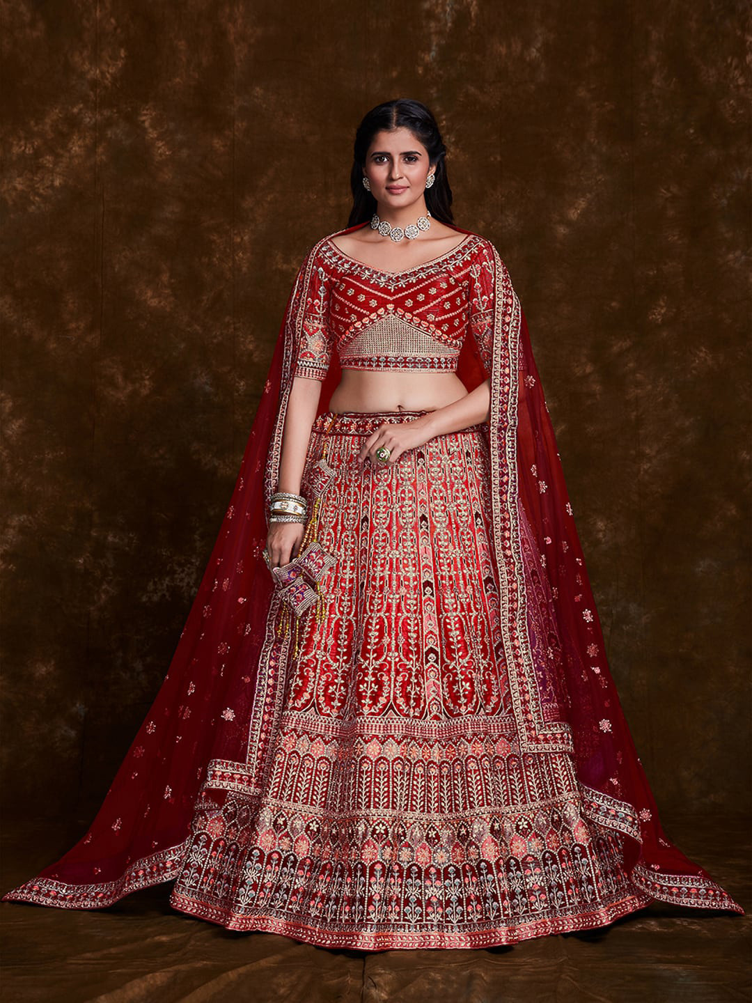 

Fusionic Embroidered Thread Work Semi-Stitched Lehenga & Unstitched Blouse With Dupatta, Red