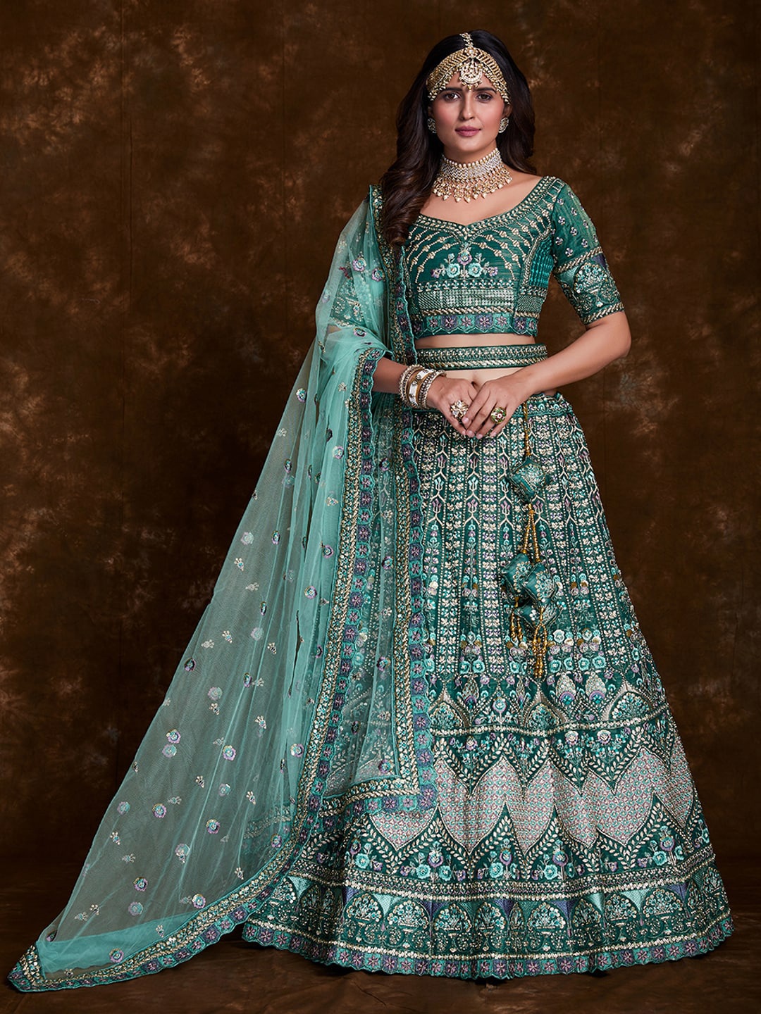 

Fusionic Embroidered Thread Work Semi-Stitched Lehenga & Unstitched Blouse With Dupatta, Teal