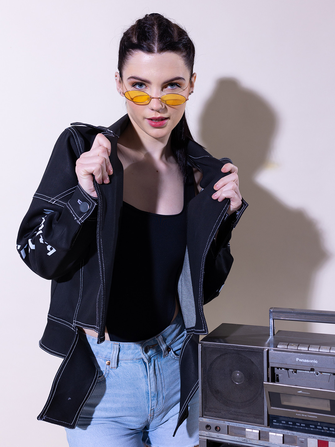 

Stylecast X Hersheinbox Johannes Vermeer Printed Pure Cotton Open-Front Denim Jacket, Black