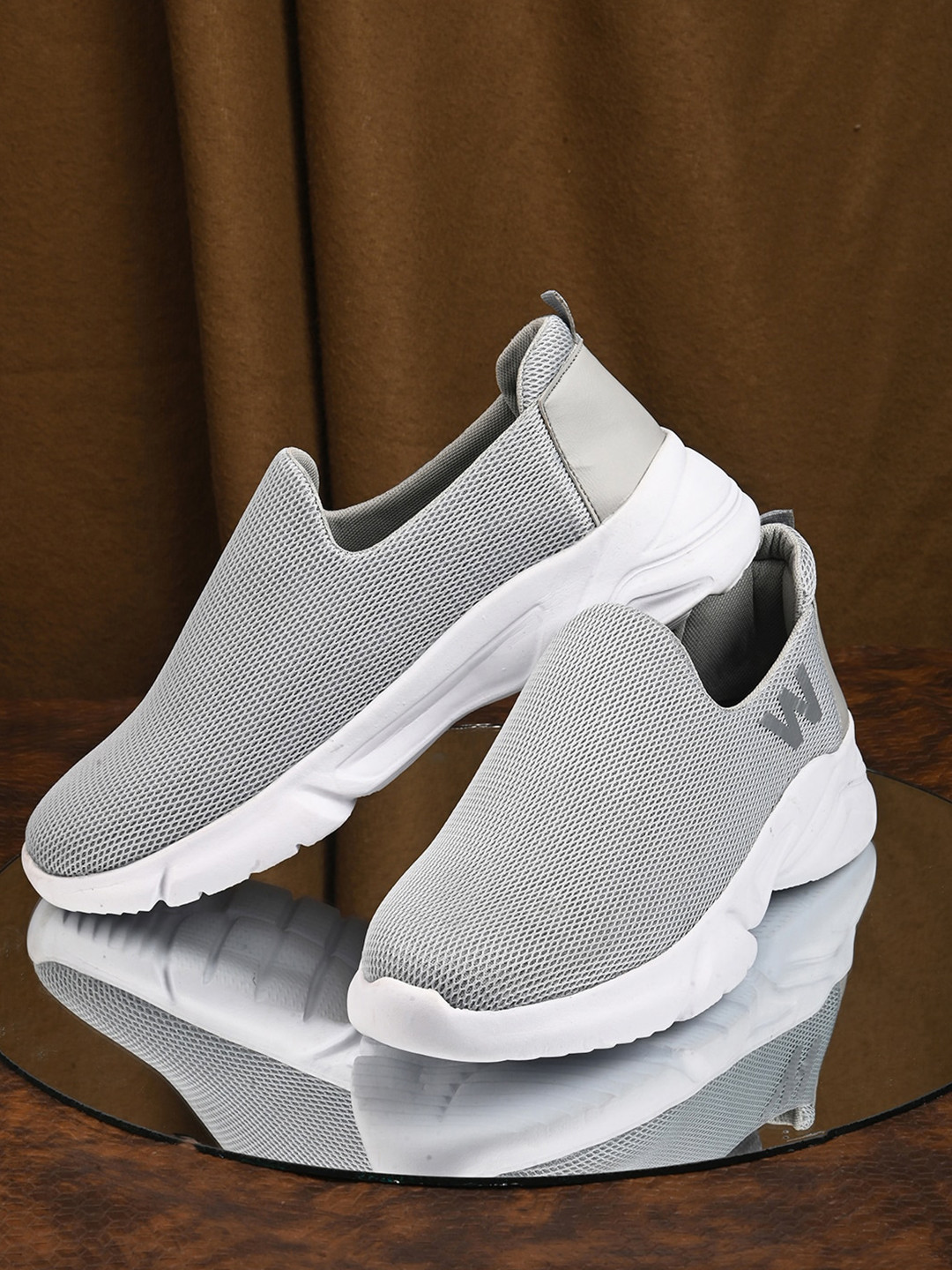 

Walkstyle By El Paso Men Comfort Mesh Non-Marking Running Shoes, Grey