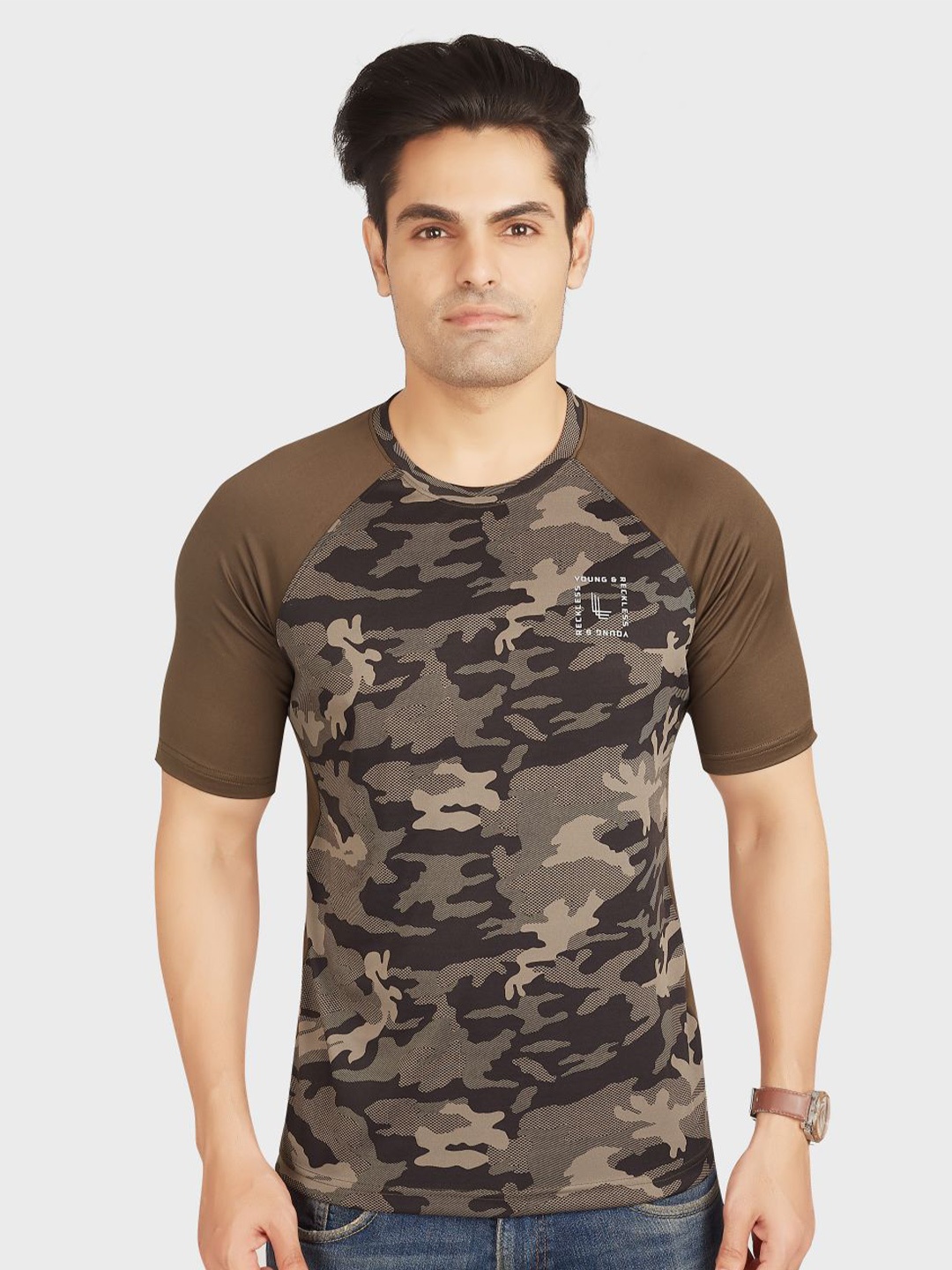 

OUTLAWS Abstract Printed Raglan Sleeves T-Shirt, Brown