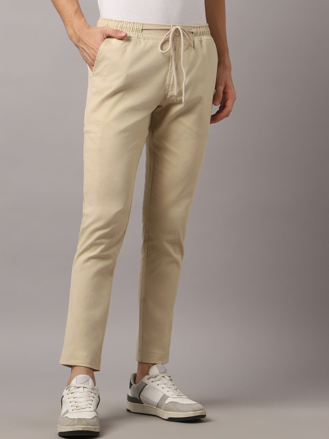 

Hubberholme Men Smart Tapered Fit Easy Wash Chinos Trousers, Beige